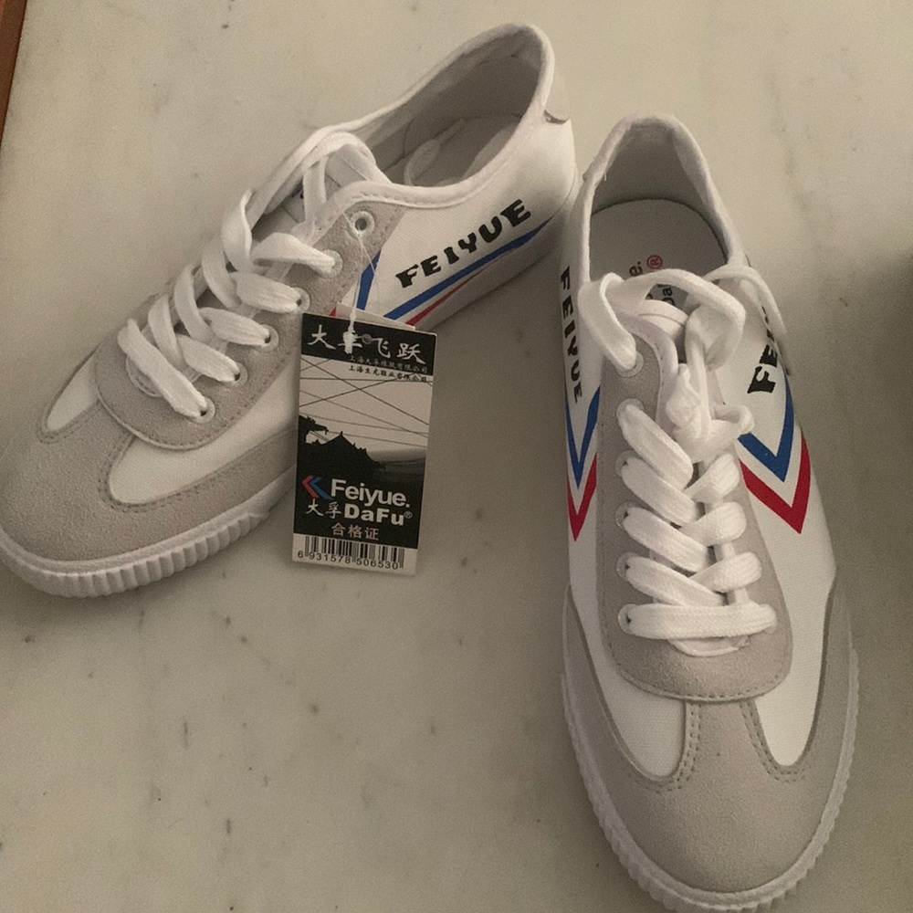 New with tags Feiyue tennis shoes size 42